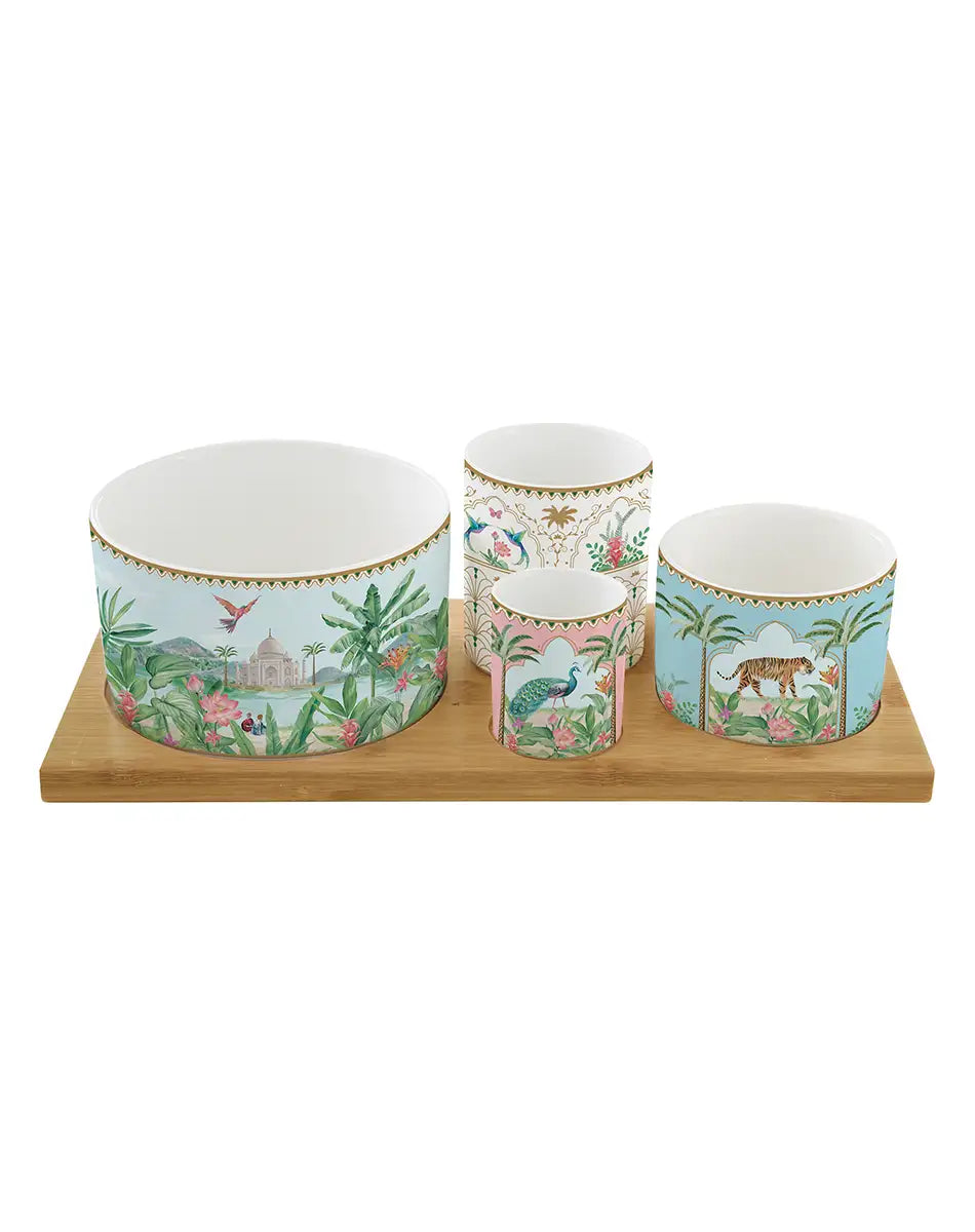Appetizer Set with Four Round Bowls on Bamboo Tray Paradise Sauvage