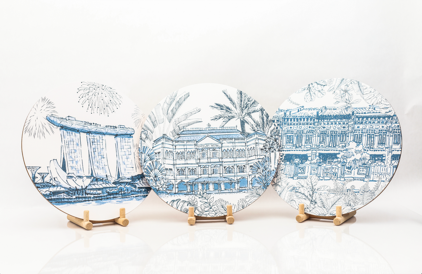 Round Plate Charger - Iconic Sights Set of 3 - Blue & White