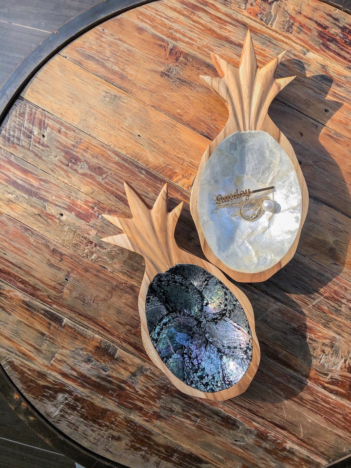 Teak & Pearl Pineapple Display Dish - Midnight