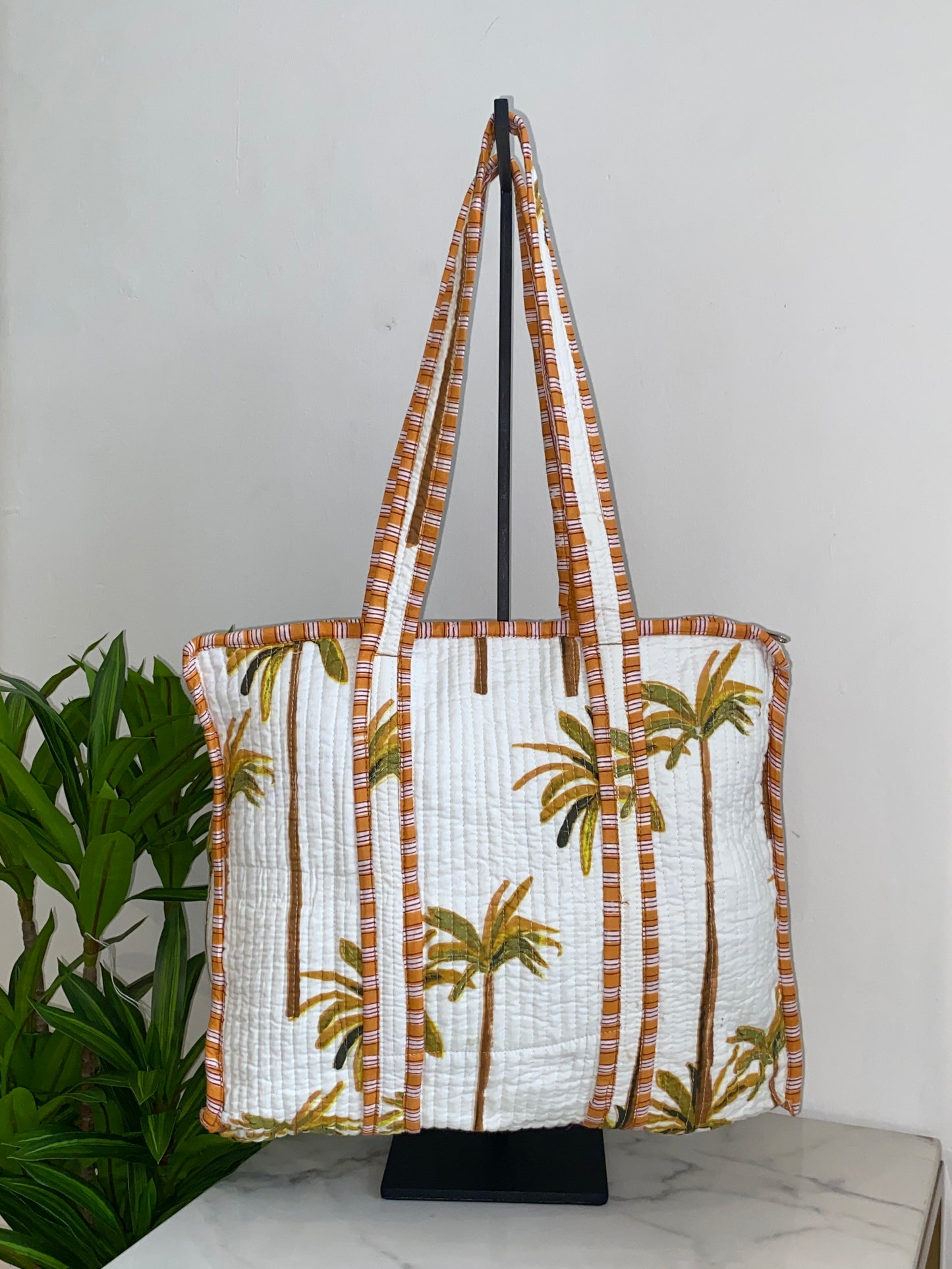 Cotton Fabric Tote w/ Zipper (Assorted)