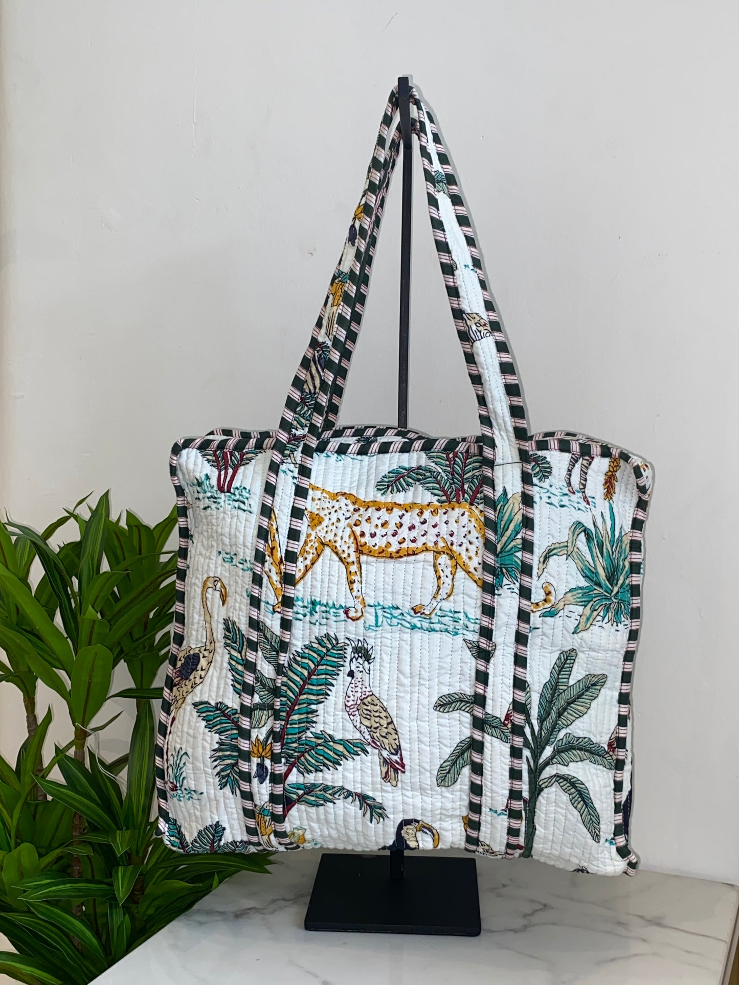 Cotton Fabric Tote w/ Zipper (Assorted)