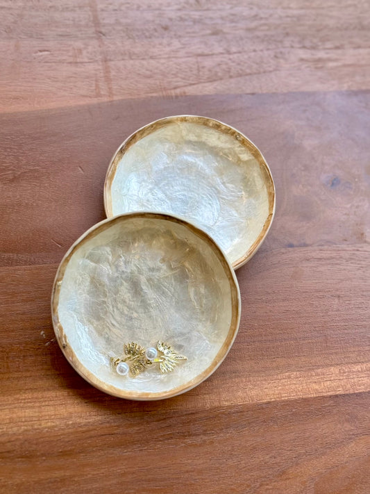 Mother of Pearl Round Dish (Natural)