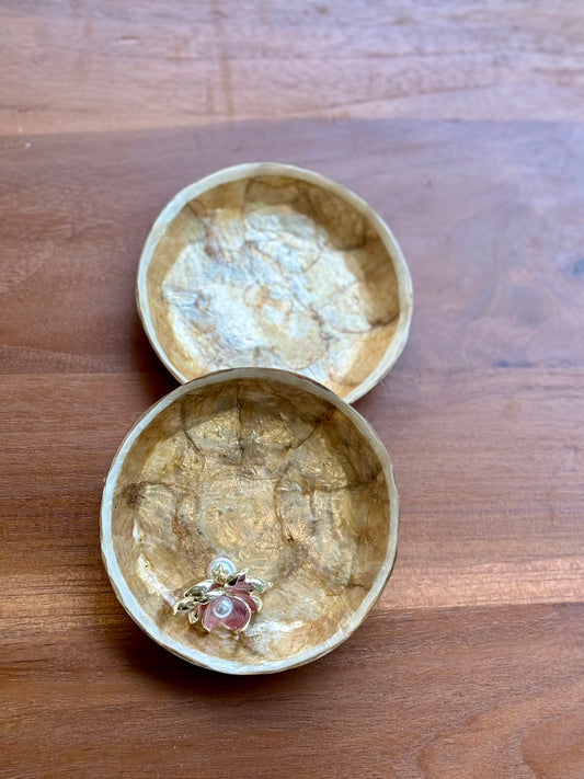 Mother of Pearl Round Dish (Gold)