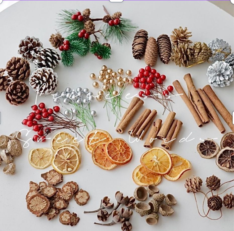 Mini Christmas Wreath Workshops on 16 Nov & 24 Nov 2024